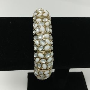 NWT TeSori Translucent Stones Stretch Bracelet